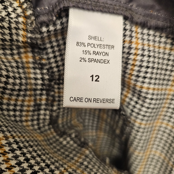 New York & Company 7th Avenue Plaid Wide-Leg Trousers - Picture 4 of 5